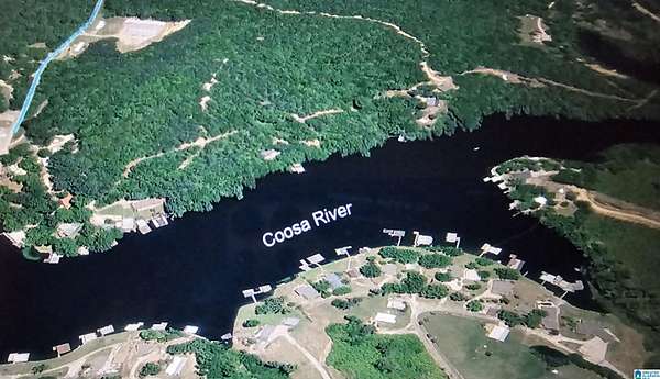 0.33 Acres of Land for Sale in Verbena, Alabama