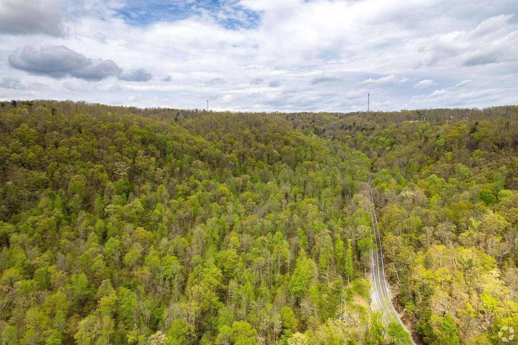 1 Acre of Residential Land for Sale in South Pittsburg, Tennessee