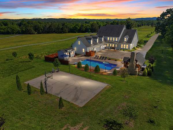 13.1 Acres of Land with Home for Sale in Chickamauga, Georgia
