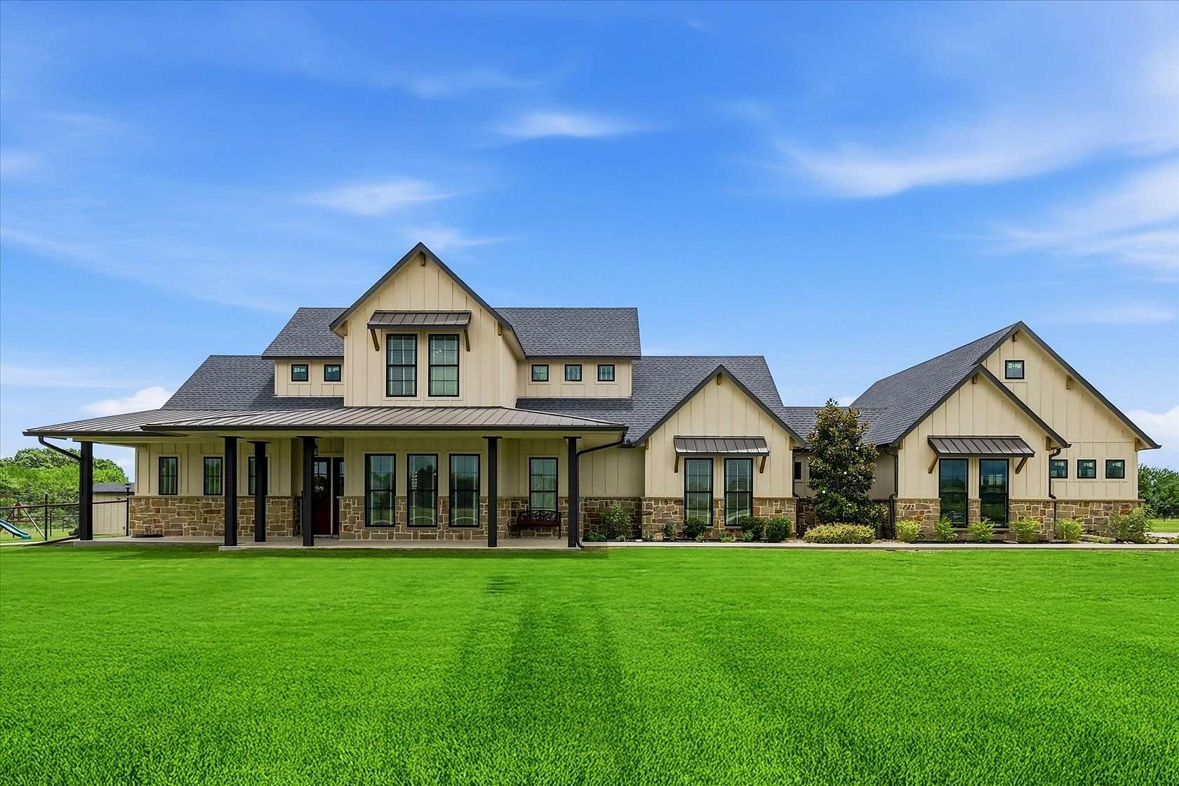 11.2 Acres of Recreational Land with Home for Sale in Midlothian, Texas