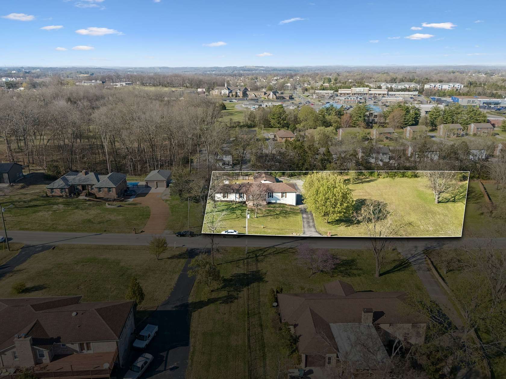 1.5 Acres of Land with Home for Sale in Lebanon, Tennessee