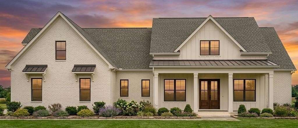 2 Acres of Land with Home for Sale in Oxford, Mississippi