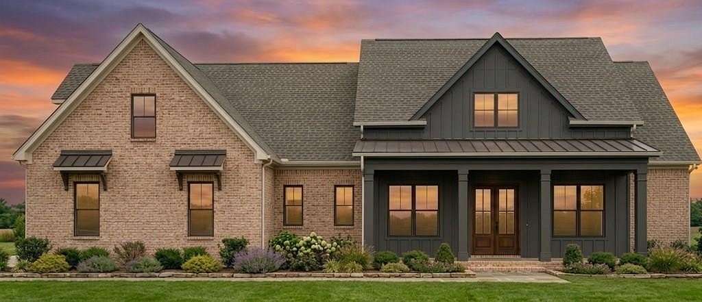 2 Acres of Land with Home for Sale in Oxford, Mississippi