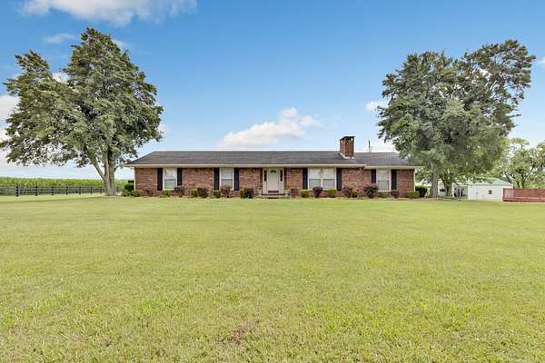 165 Acres of Land with Home for Sale in Adairville, Kentucky