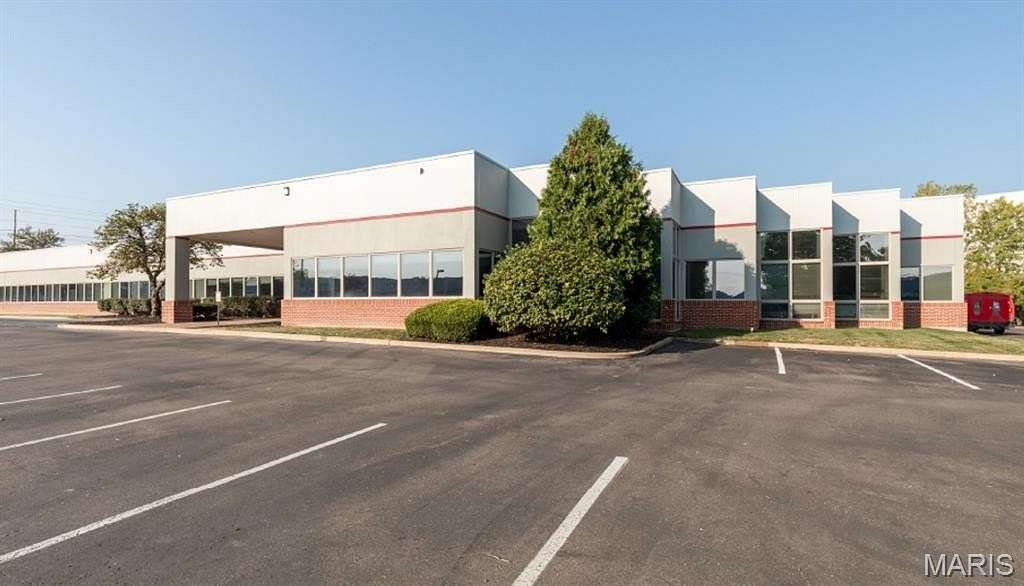 2.76 Acres of Improved Commercial Land for Sale in Chesterfield, Missouri