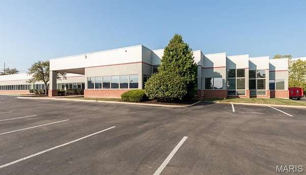 2.76 Acres of Improved Commercial Land for Sale in Chesterfield, Missouri