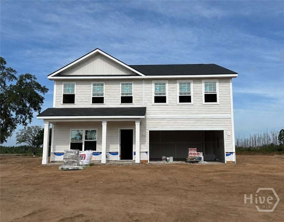 1.55 Acres of Land with Home for Sale in Allenhurst, Georgia