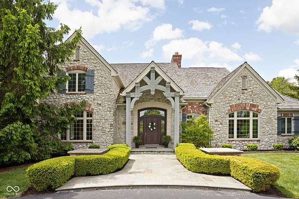 2.12 Acres of Land with Home for Sale in Zionsville, Indiana