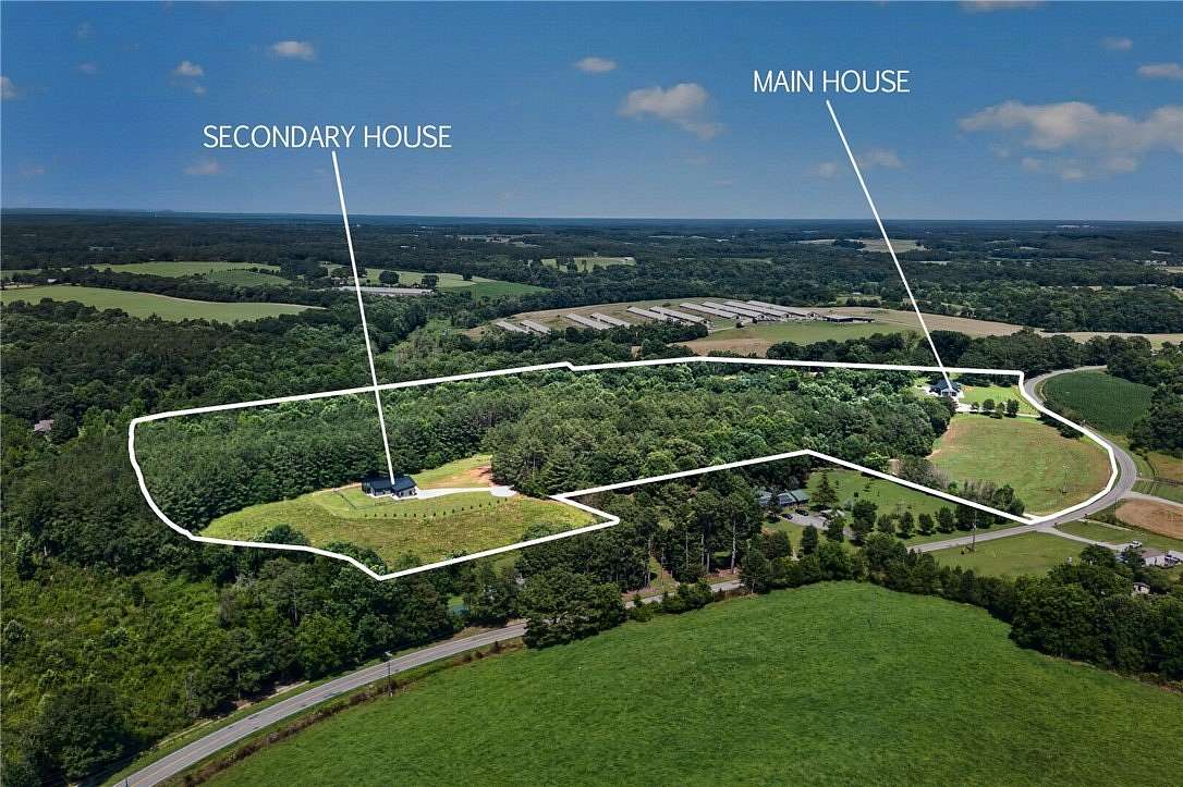 32.8 Acres of Recreational Land with Home for Sale in Westminster, South Carolina