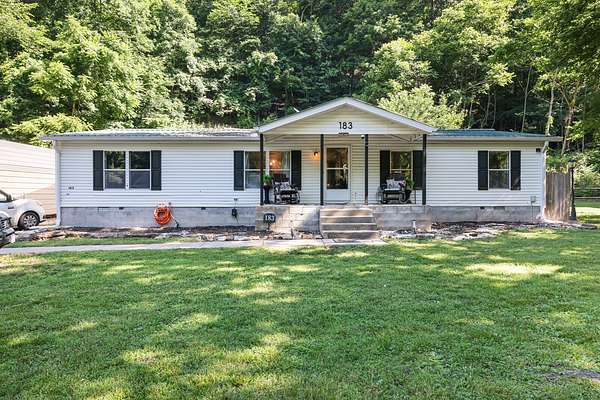 5 Acres of Land with Home for Sale in Goodlettsville, Tennessee