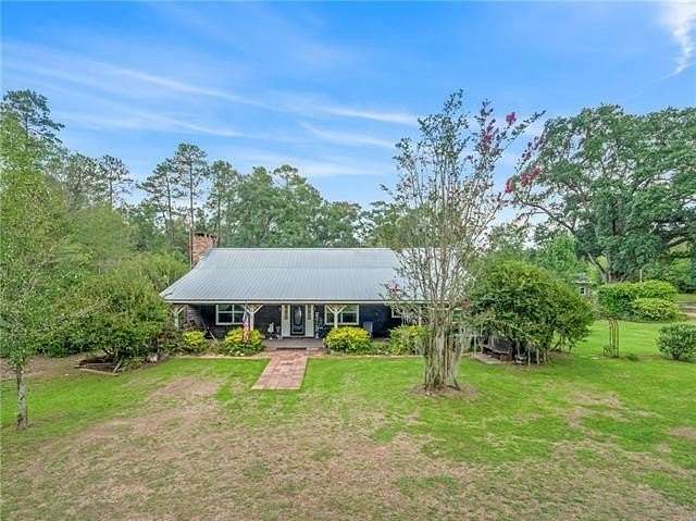 12 Acres of Recreational Land with Home for Sale in Folsom, Louisiana