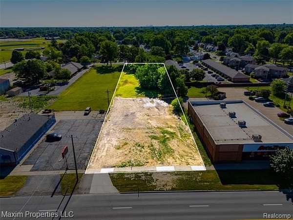1.27 Acres of Mixed-Use Land for Sale in Garden City, Michigan