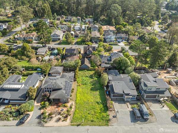 0.14 Acres of Residential Land for Sale in Montara, California