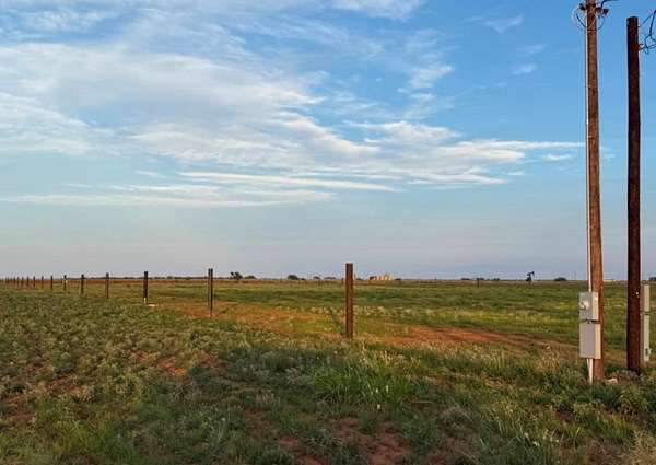 5 Acres of Residential Land for Sale in Brownfield, Texas