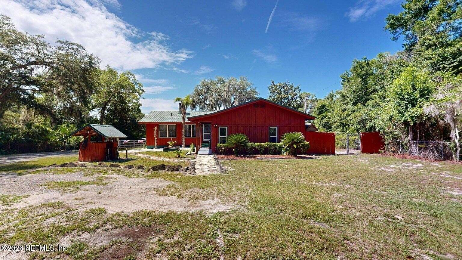4 Acres of Land with Home for Sale in Pomona Park, Florida