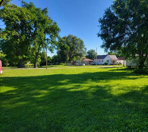 0.13 Acres of Land for Sale in Macon, Missouri