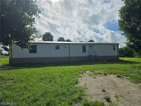 13 Acres of Land with Home for Sale in Moore Haven, Florida