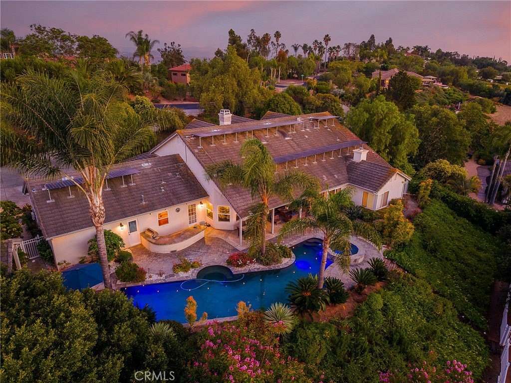 2.7 Acres of Land with Home for Sale in Fallbrook, California