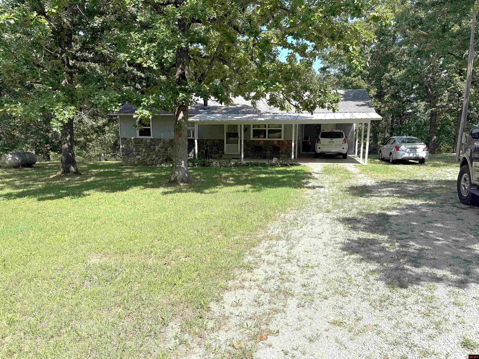 10 Acres of Land with Home for Sale in Mountain Home, Arkansas