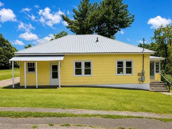 2.45 Acres of Land with Home for Sale in Beckley, West Virginia