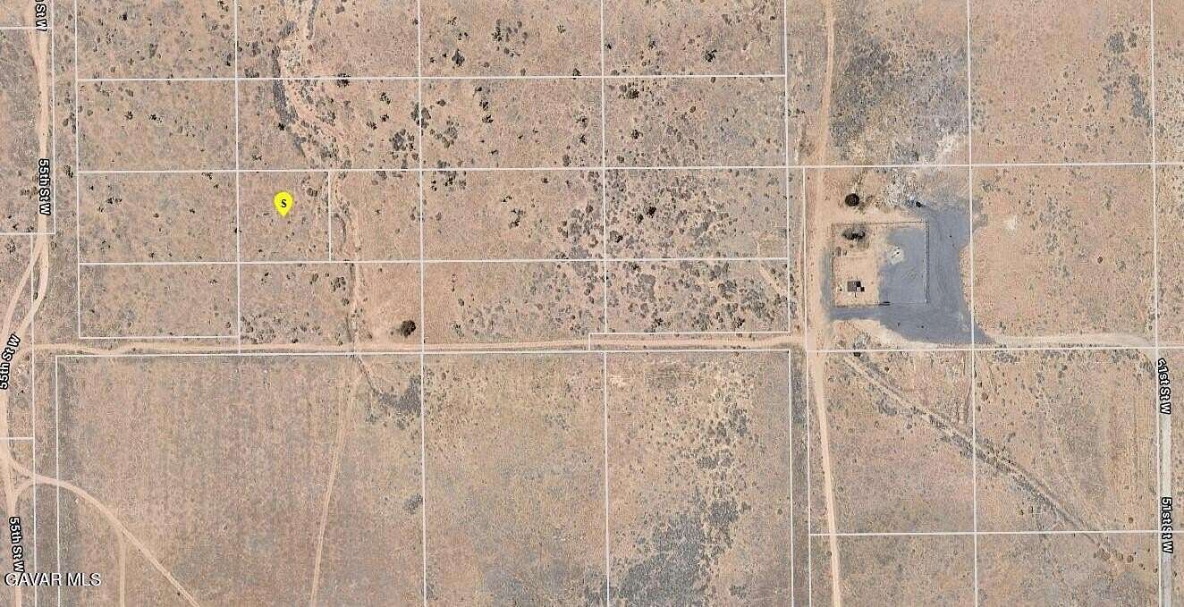 0.63 Acres of Commercial Land for Sale in Del Sur, California