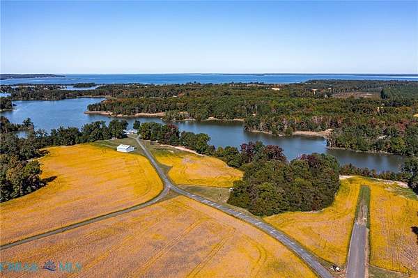 132 Acres of Land for Sale in Montross, Virginia