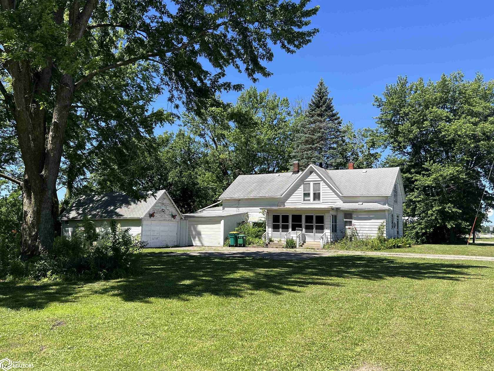 2.22 Acres of Land with Home for Sale in Agency, Iowa