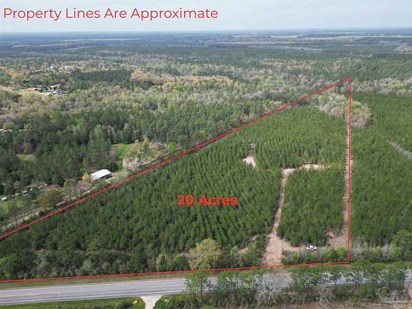 20 Acres of Recreational & Residential Land for Sale in Molino, Florida