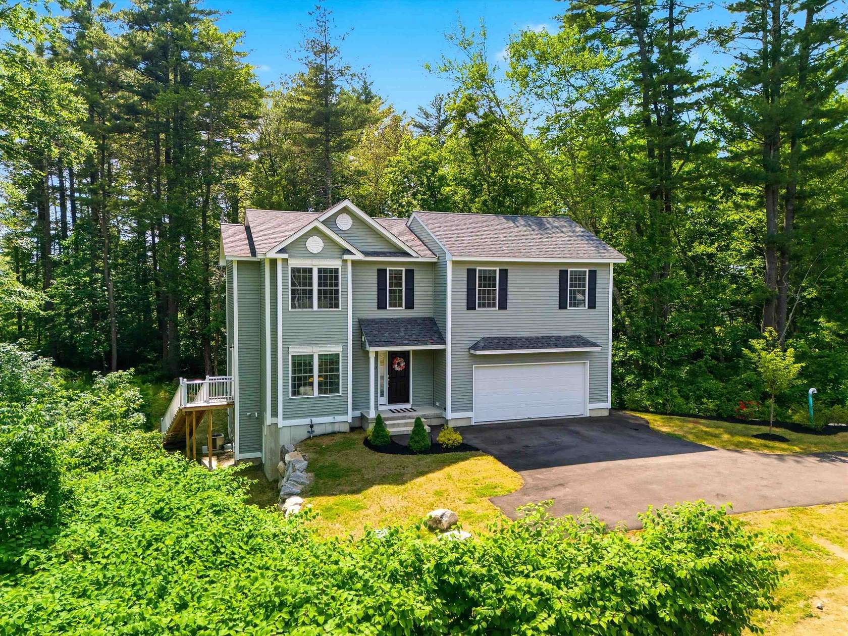 2.16 Acres of Land with Home for Sale in Londonderry, New Hampshire
