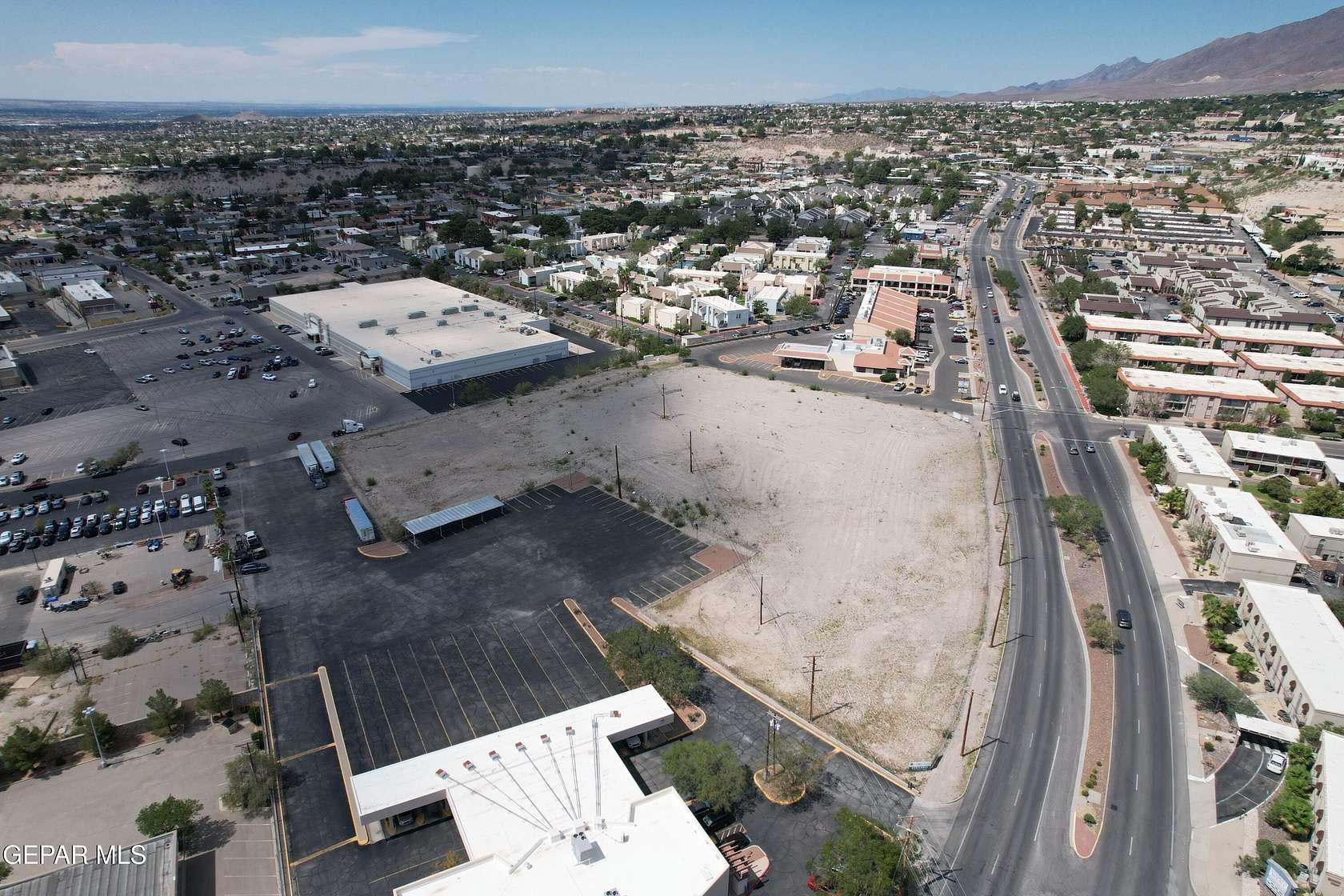 0.8 Acres of Commercial Land for Sale in El Paso, Texas