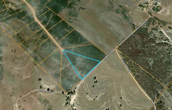 10 Acres of Land for Sale in Hamilton, Texas