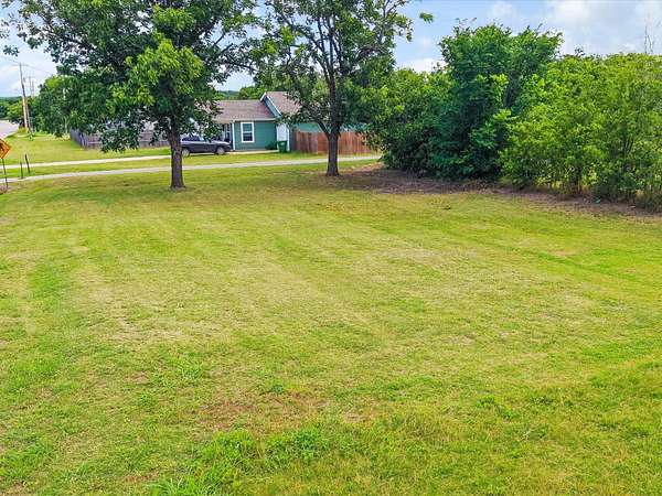 0.12 Acres of Residential Land for Sale in Mineral Wells, Texas
