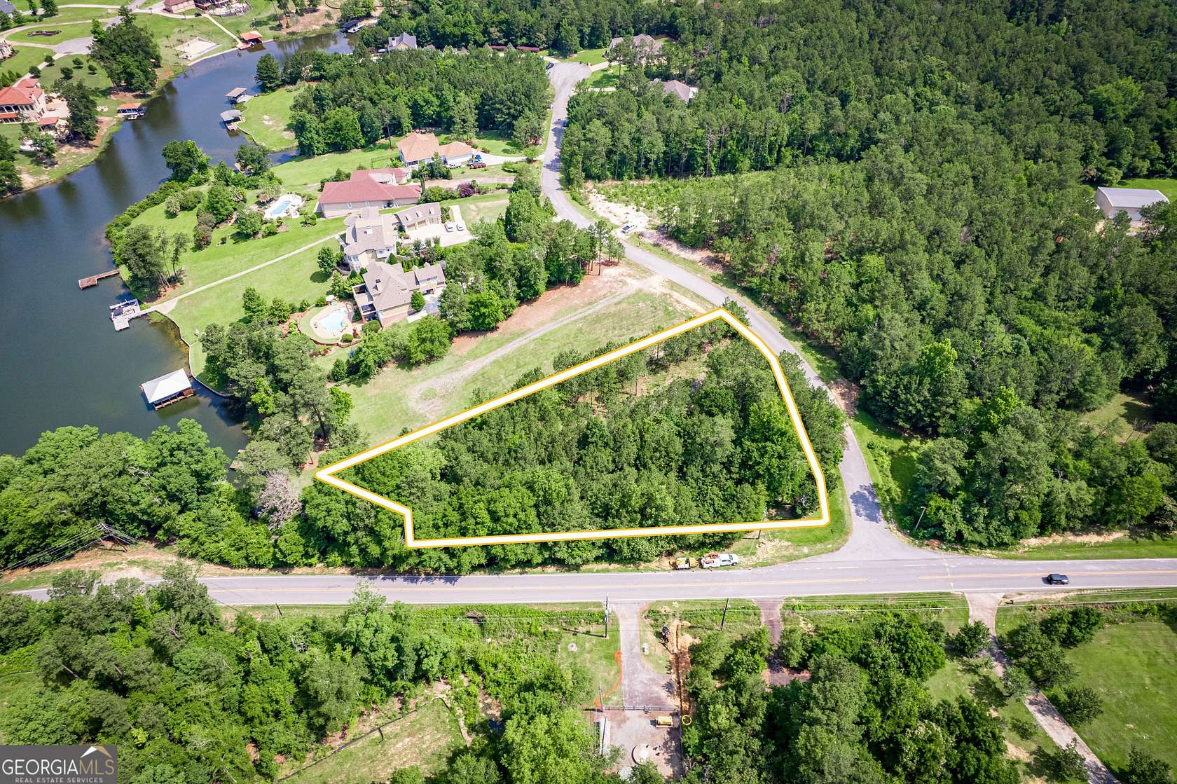 1 Acre of Residential Land for Sale in Macon, Georgia