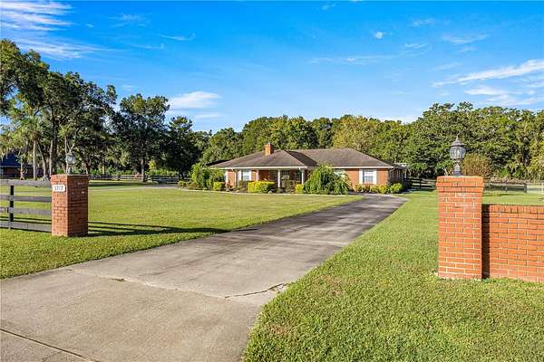 3.4 Acres of Land with Home for Lease in Ocala, Florida