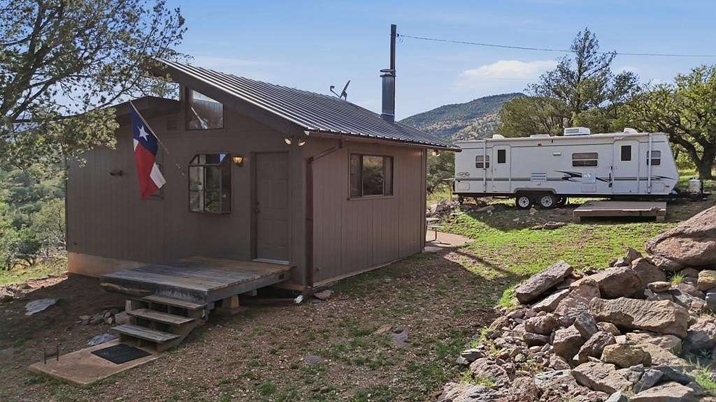 20 Acres of Recreational Land with Home for Sale in Fort Davis, Texas
