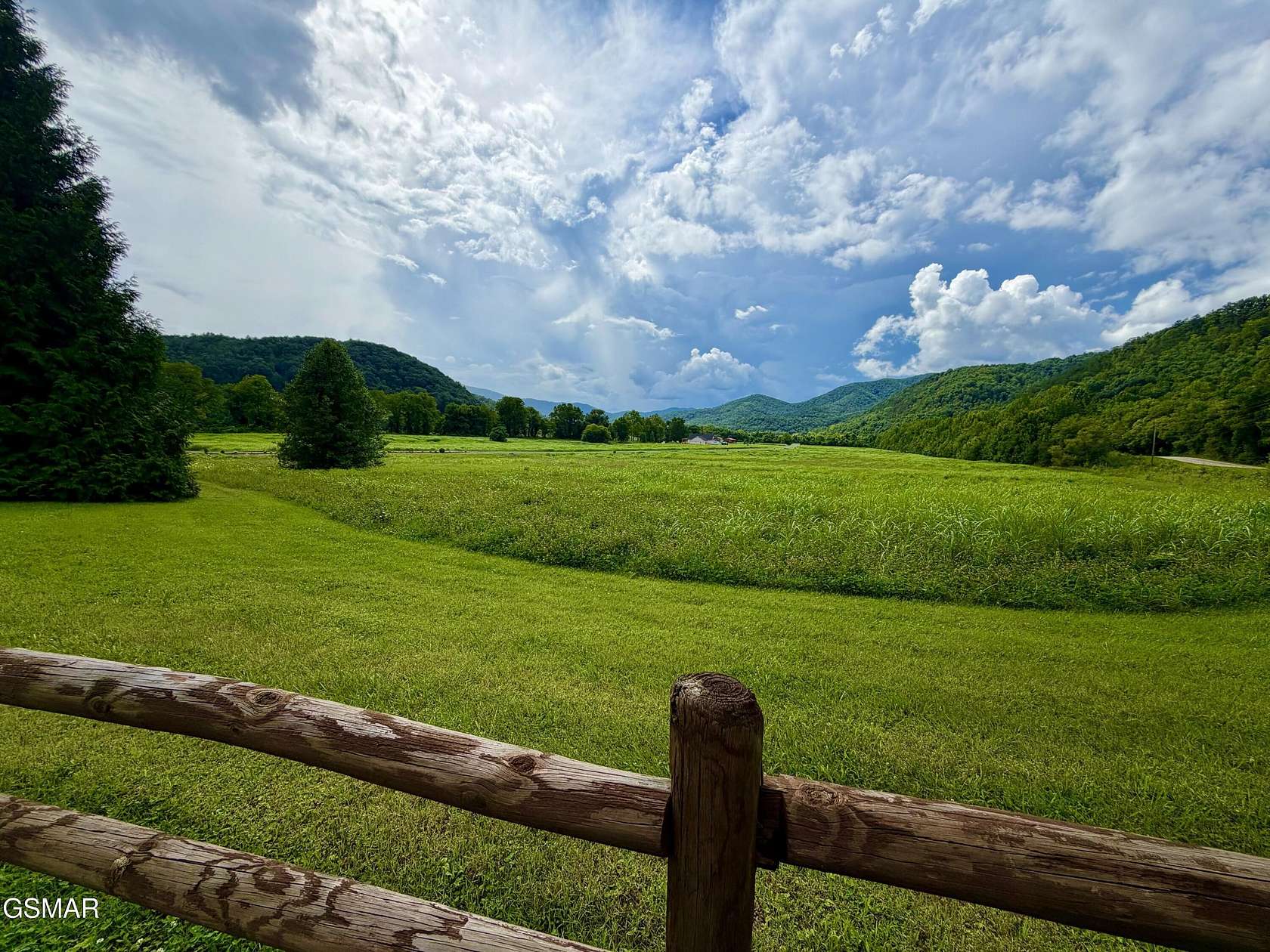 1.39 Acres of Residential Land for Sale in Del Rio, Tennessee