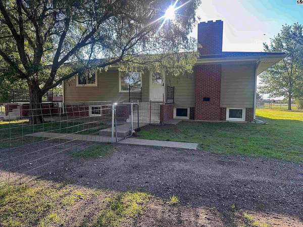 2 Acres of Land with Home for Sale in Pratt, Kansas