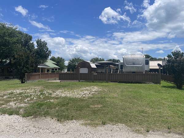 0.12 Acres of Land for Sale in Kerens, Texas