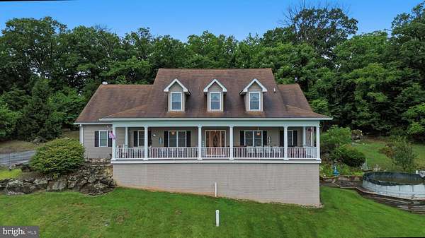 12 Acres of Land with Home for Sale in Sabillasville, Maryland