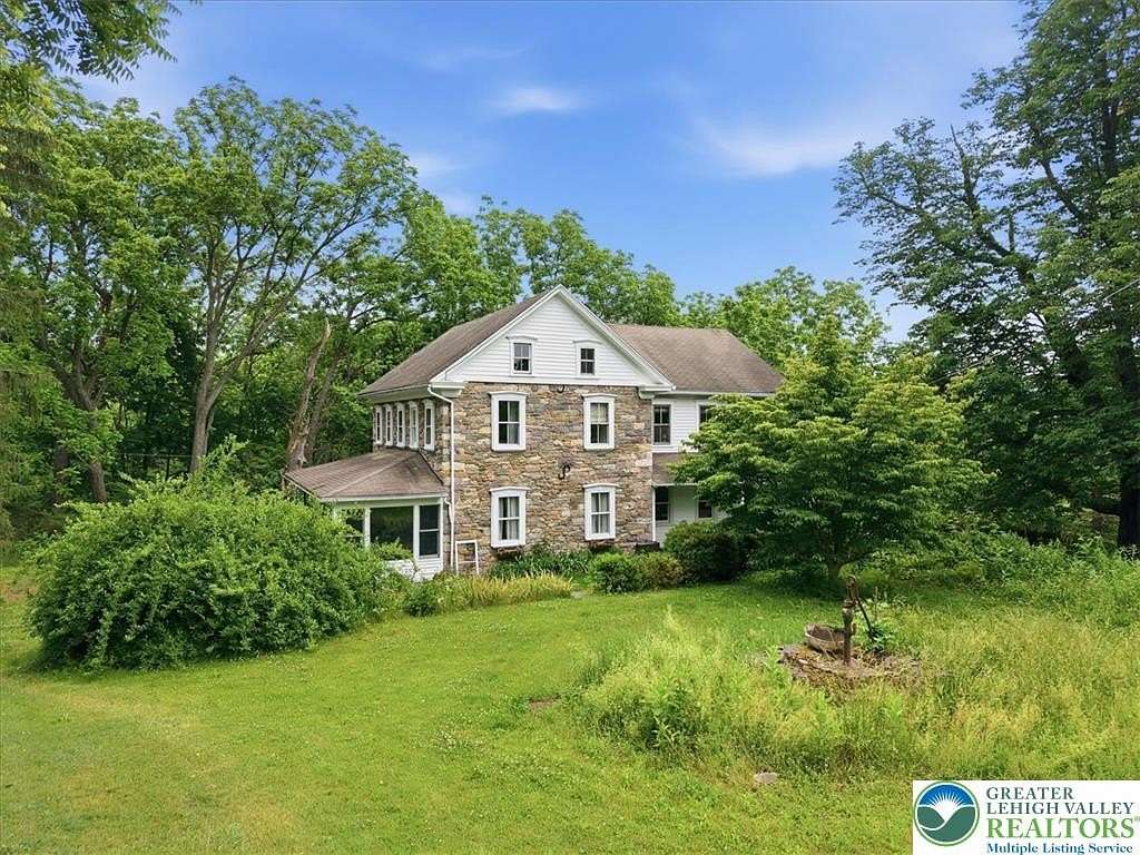 5.86 Acres of Land with Home for Sale in Mahoning Township, Pennsylvania