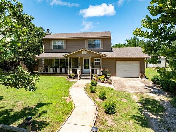 20 Acres of Land with Home for Sale in Wewoka, Oklahoma