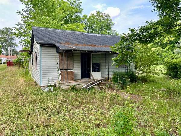 0.17 Acres of Residential Land for Auction in Bennettsville, South Carolina