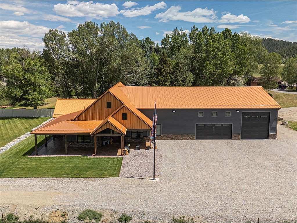 1.55 Acres of Land with Home for Sale in Columbus, Montana