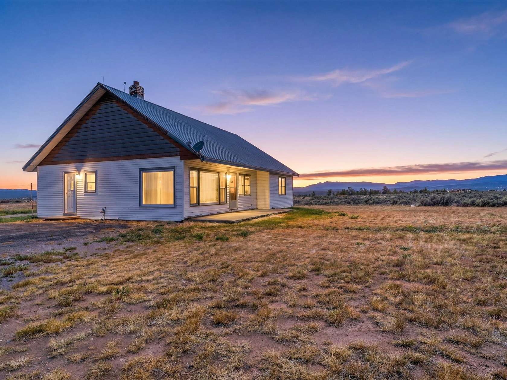 1,483 Acres of Land with Home for Sale in Tierra Amarilla, New Mexico