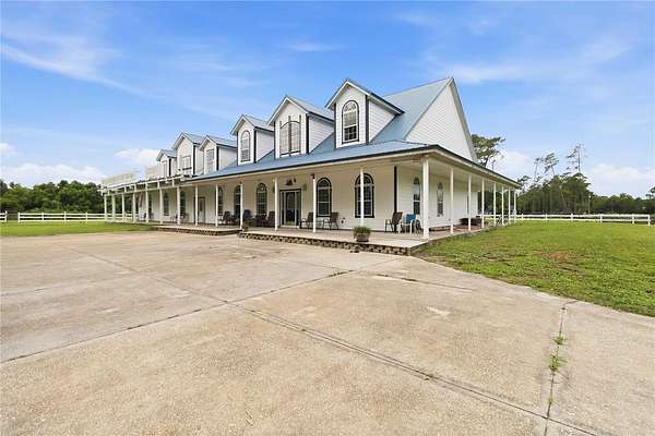 10.5 Acres of Land with Home for Sale in Sorrento, Florida