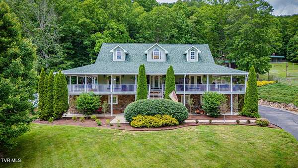 5.72 Acres of Land with Home for Sale in Mountain City, Tennessee