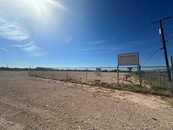 7 Acres of Mixed-Use Land for Sale in Crane, Texas