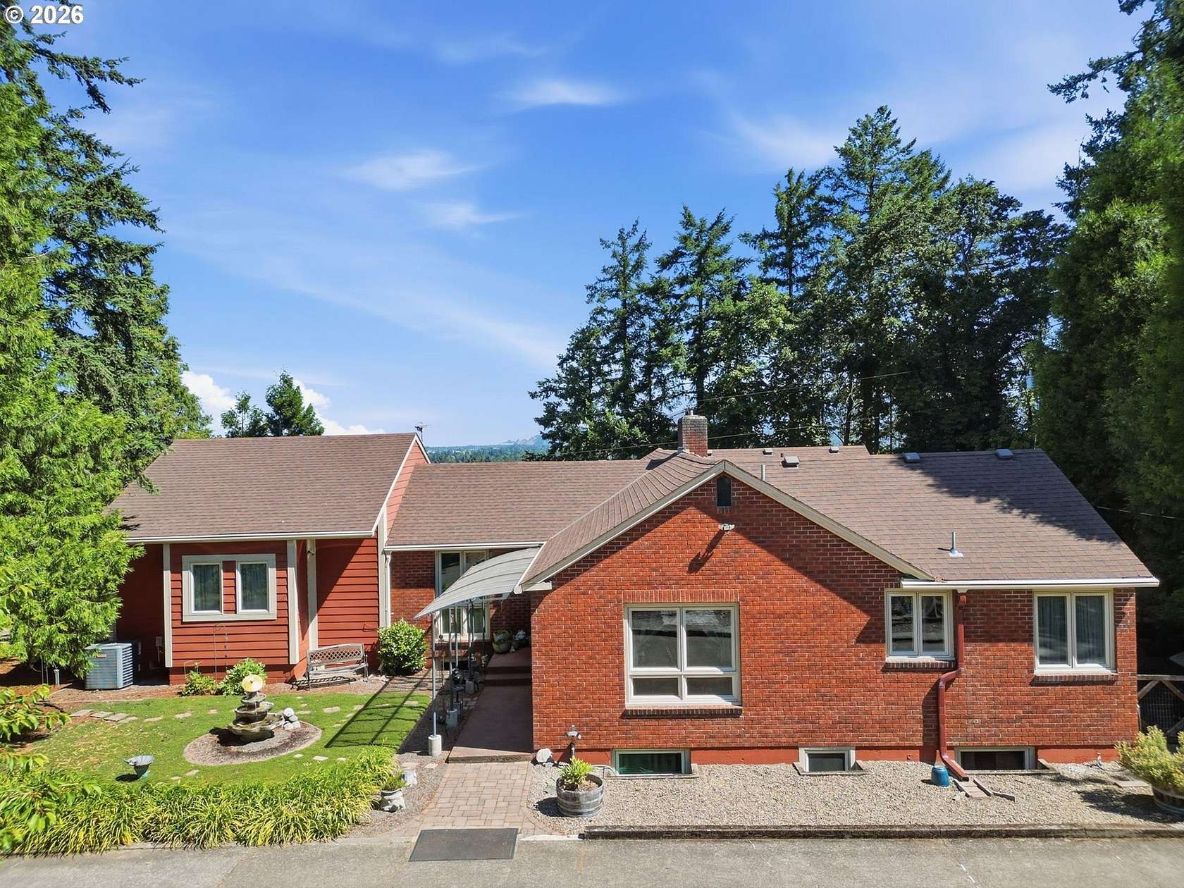 1.59 Acres of Land with Home for Sale in Eugene, Oregon