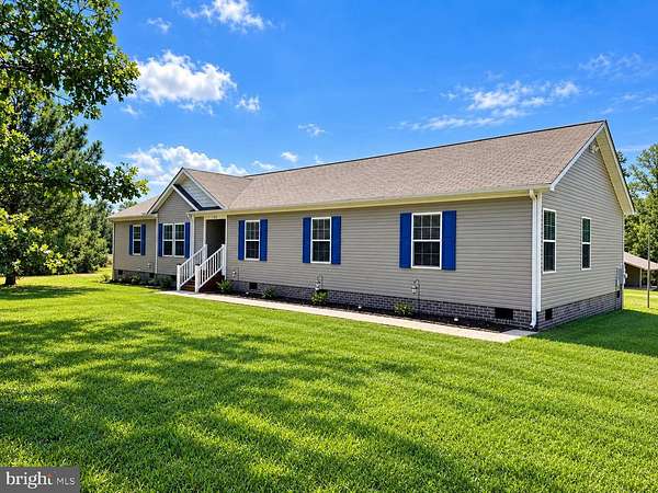 8.57 Acres of Land with Home for Sale in Bumpass, Virginia
