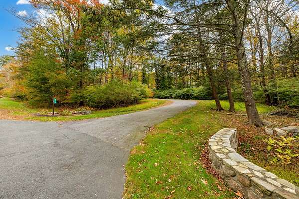 31 Acres of Recreational Land with Home for Sale in New Hartford, Connecticut
